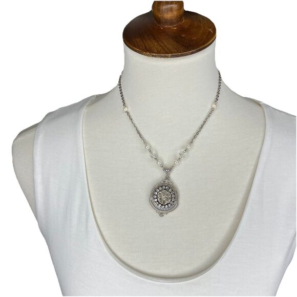 1928 Jewelry Medallion Pendant Necklace Pearls Silver Tone Victorian Revival - Picture 6 of 13